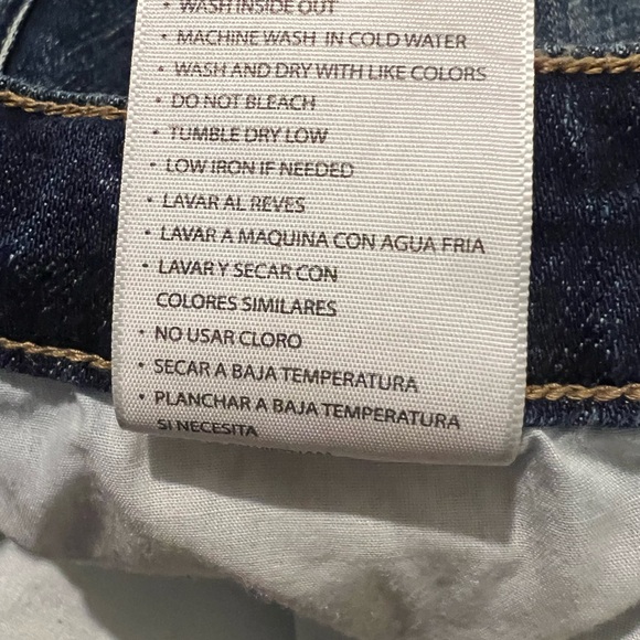 Maurices Kancan Dark Wash Straight Leg Blue Distressed Jeans Size 28 - Picture 9 of 9